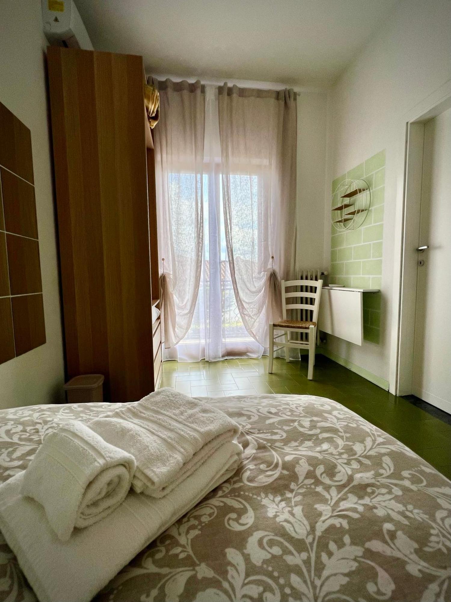 Bed&Breakfast Villa Lorena Forte dei Marmi Room photo